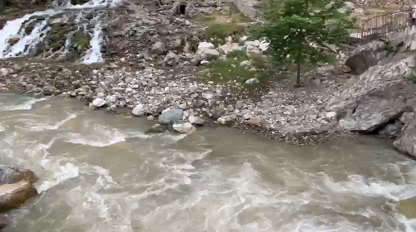 Cembatu Otel Şelale Manzarası