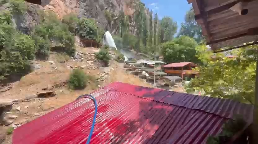 Cembatu Otel Şelale Manzarası